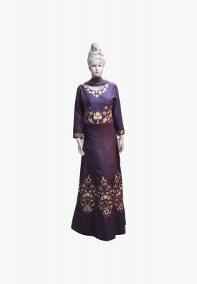 Pure dhupiyan stone work party gown