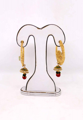 Antic multi color stone party ear ring