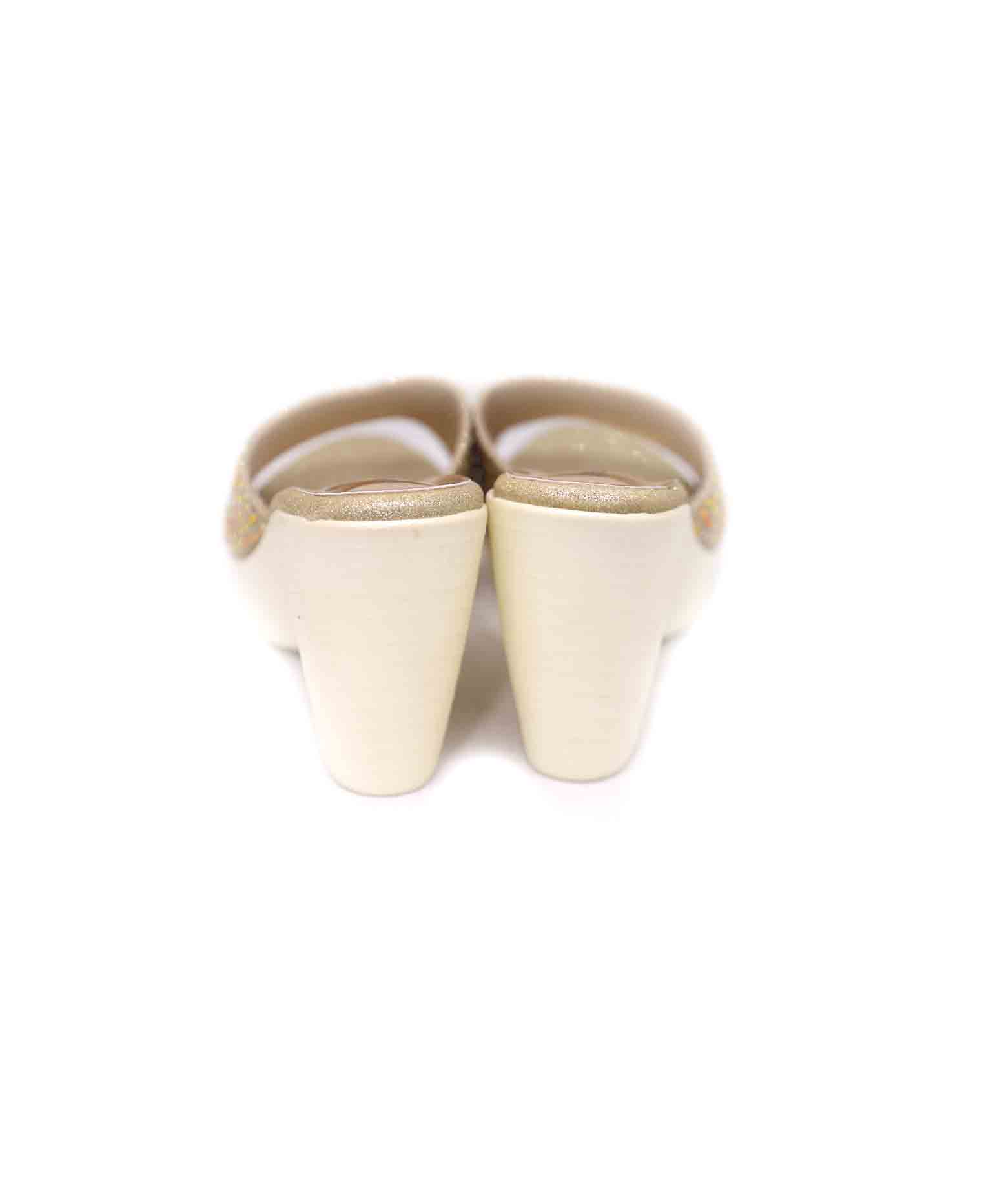 Artificial leather stone boston heel