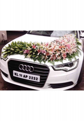 Beautiful lily car decoration