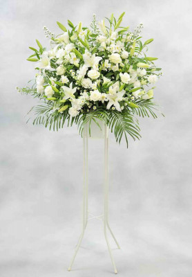 White green combine flower decoration