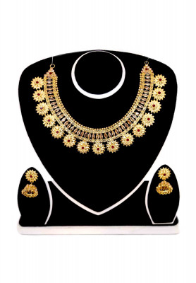 Gold Plated Round Necklace Set