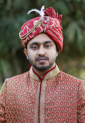 Maroon Color Sherwani for Rent