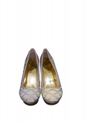 Golden color Balanced heel 
