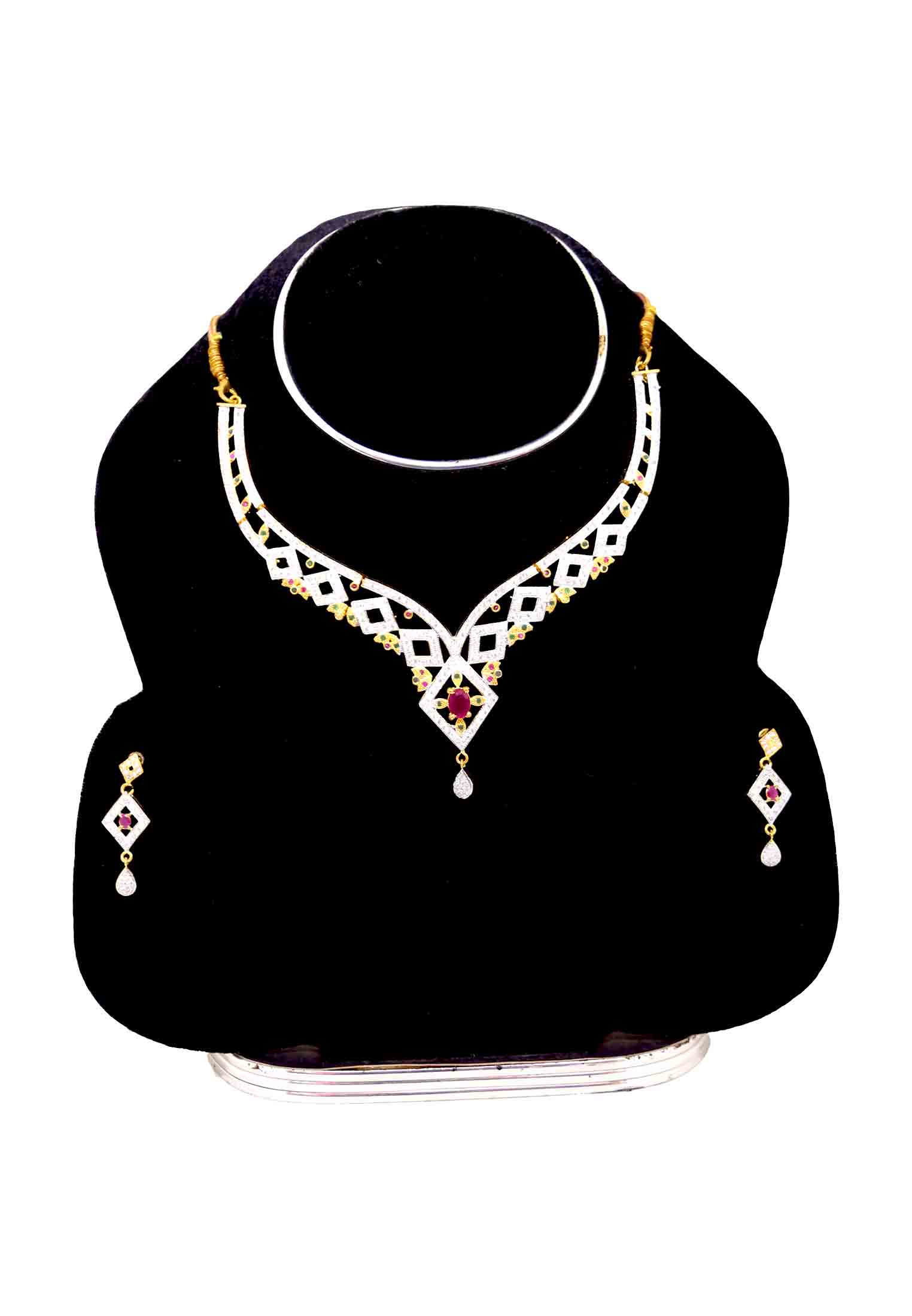 6 Vori Diamond Cut Necklace