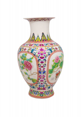 Bone Ceramic flower vase  