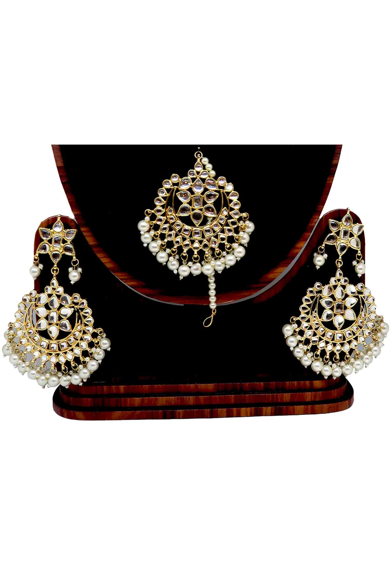 Kundon khonto har with ear ring  