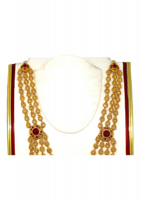 Golden white Sita har With ear ring 