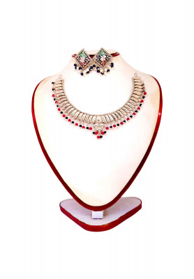 multi pearl Silver plate necklace 